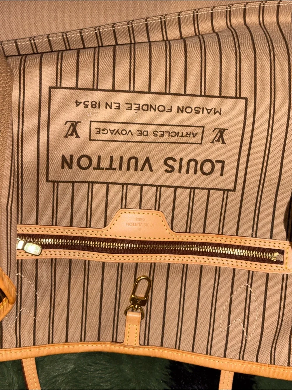Louis Vuitton Monogram Canvas Tote with Vachetta Trim (Brown & Tan)
